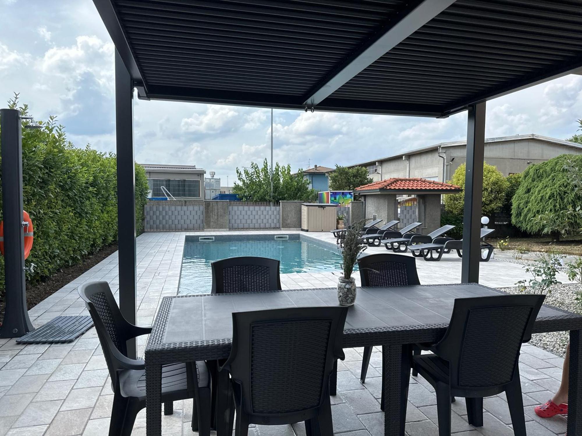 Villa 3 Cassano dʼAdda Екстериор снимка